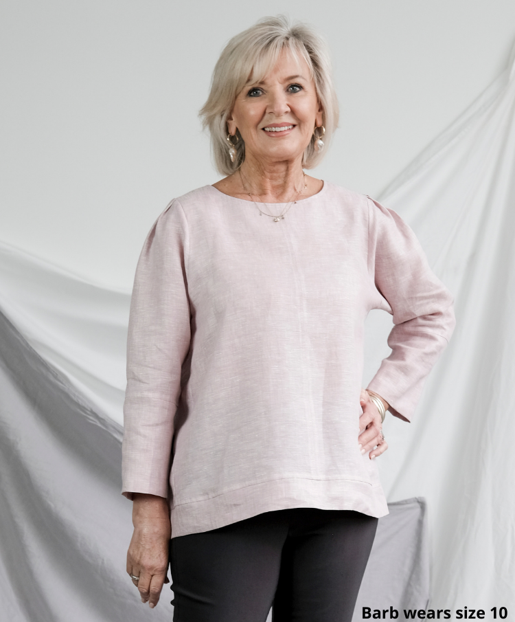 Barb wearing Florence woven top in pink linen, size 10