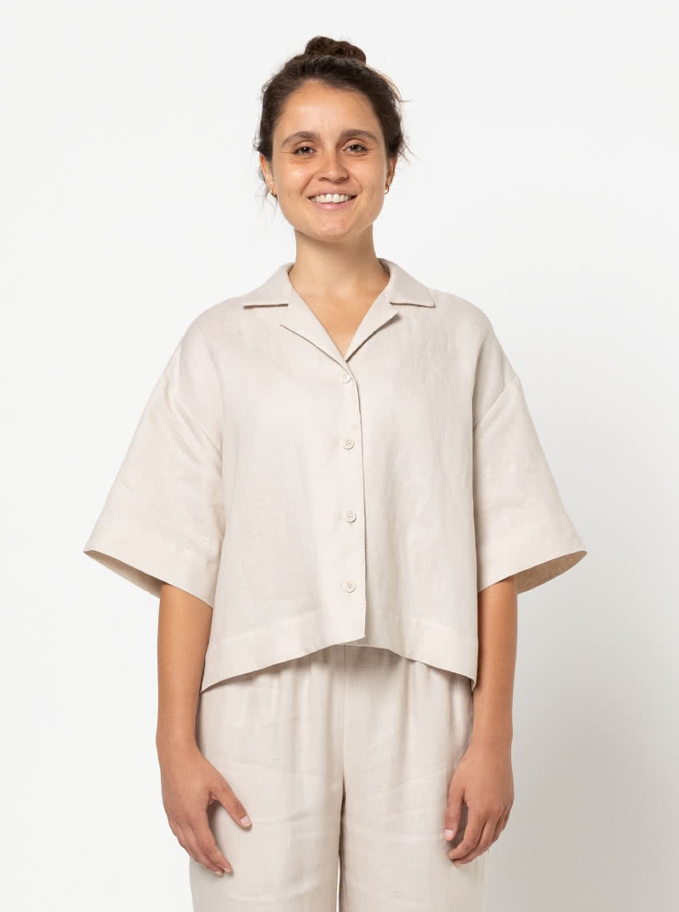 Albie Woven Shirt By Style Arc - Short box shaped shirt with a dropped shoulder and square shaped elbow length sleeve.