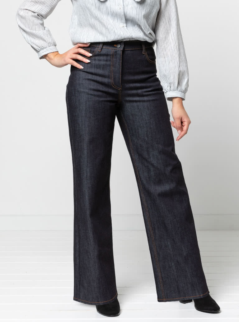 Carlisle Jean By Style Arc - Traditional wide/straight leg jean that sits on the waist.