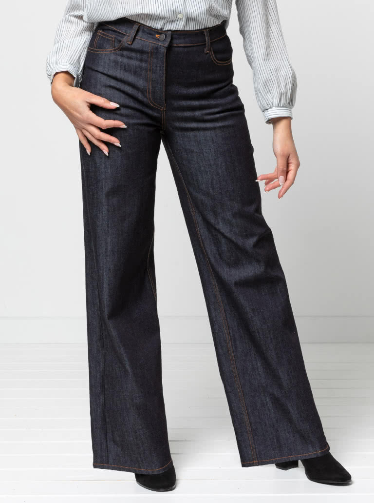 Carlisle Jean By Style Arc - Traditional wide/straight leg jean that sits on the waist.