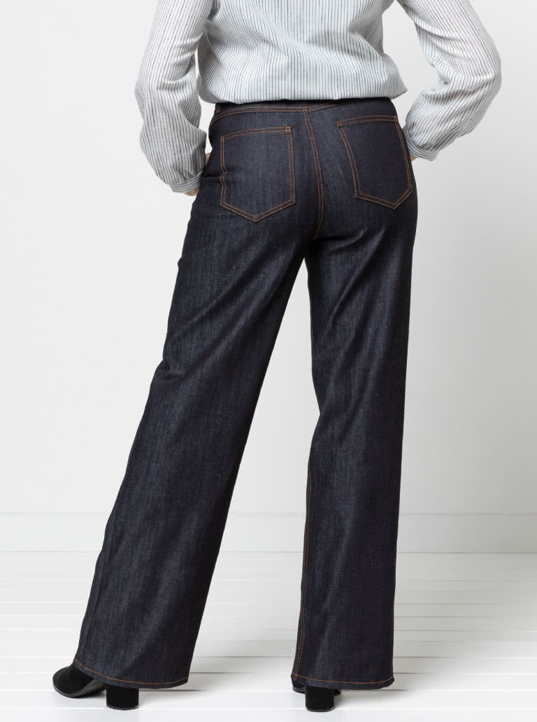Carlisle Jean By Style Arc - Traditional wide/straight leg jean that sits on the waist.