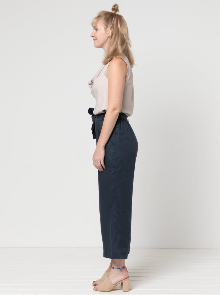 Clare Pant By Style Arc - This elastic waist, wide leg pant features a fashionable 7/8th leg length, pockets and tie belt.