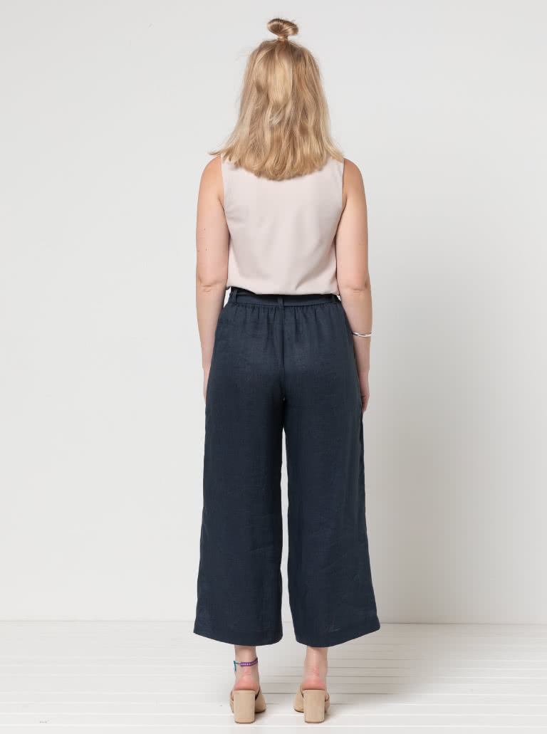 Clare Pant By Style Arc - This elastic waist, wide leg pant features a fashionable 7/8th leg length, pockets and tie belt.