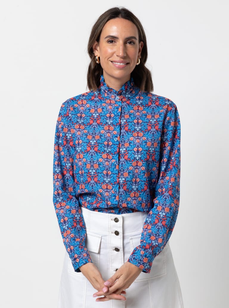 Clayton Woven Shirt Pack By Style Arc - Shirt with two body shape options - a "relaxed shape" shirt with a back yoke and optional collars, sleeves and pockets or a "classic fit" shirt with optional front and back yokes, sleeves, collars and pockets.