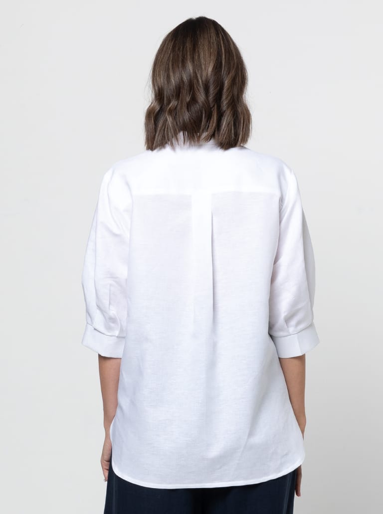 Clayton Woven Shirt Pack By Style Arc - Shirt with two body shape options - a "relaxed shape" shirt with a back yoke and optional collars, sleeves and pockets or a "classic fit" shirt with optional front and back yokes, sleeves, collars and pockets.