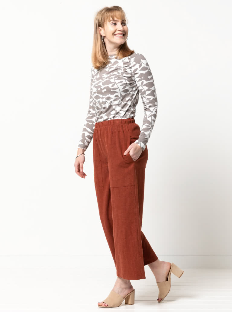 Darby Woven Pant By Style Arc - 7/8th length wide leg pant with elastic waist and patch pockets.