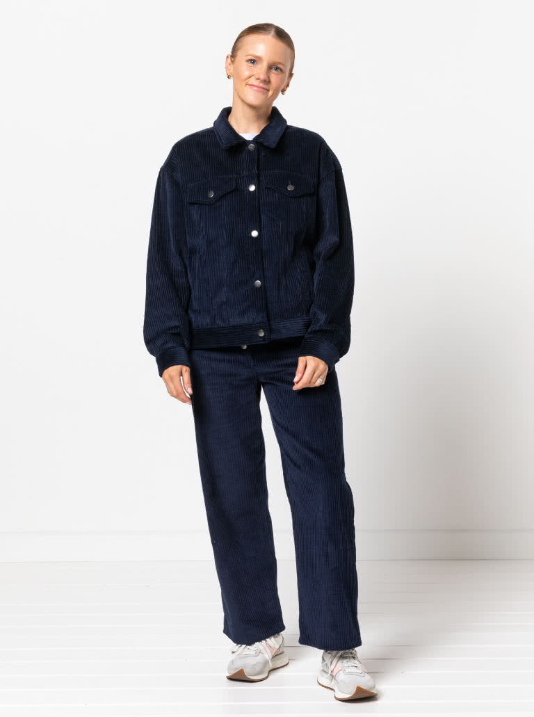 Elwood Jean By Style Arc - This Jean features a shaped waistband, button fly and a straight 7/8th length leg.