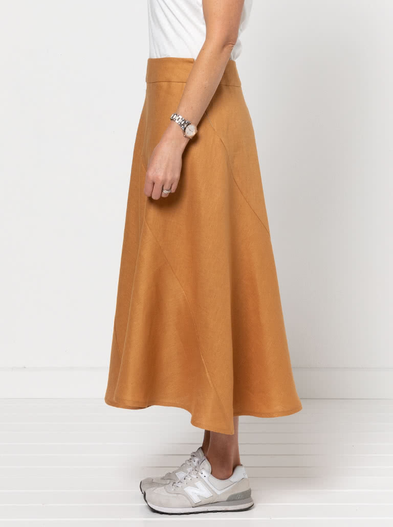 Haven Woven Skirt By Style Arc - Four panelled skirt with curved seams and shaped waistband.