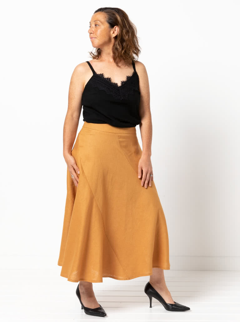 Haven Woven Skirt By Style Arc - Four panelled skirt with curved seams and shaped waistband.