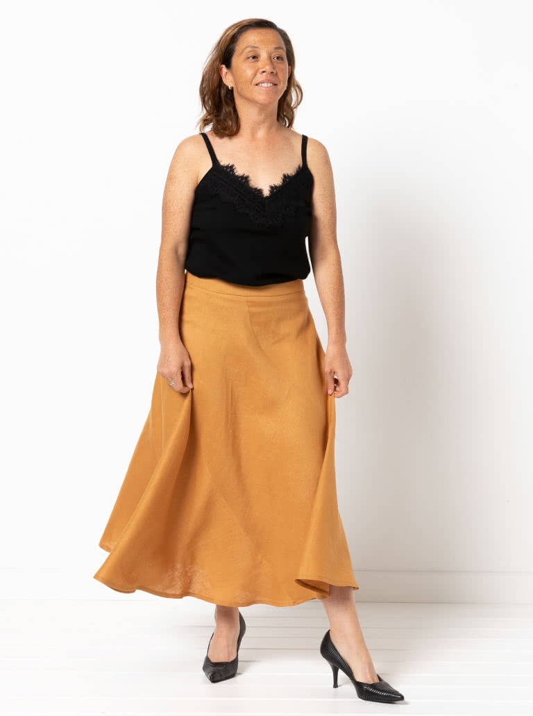 Haven Woven Skirt By Style Arc - Four panelled skirt with curved seams and shaped waistband.