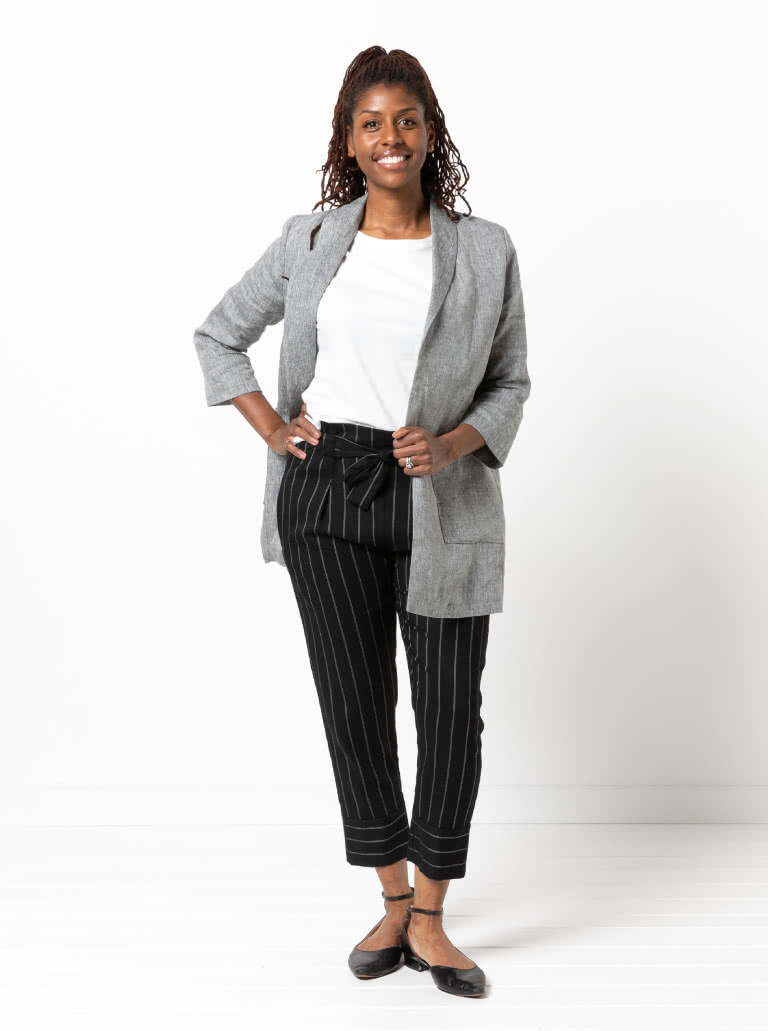 Loren Jacket By Style Arc - Essential three-quarter length jacket with a shawl collar and pockets.