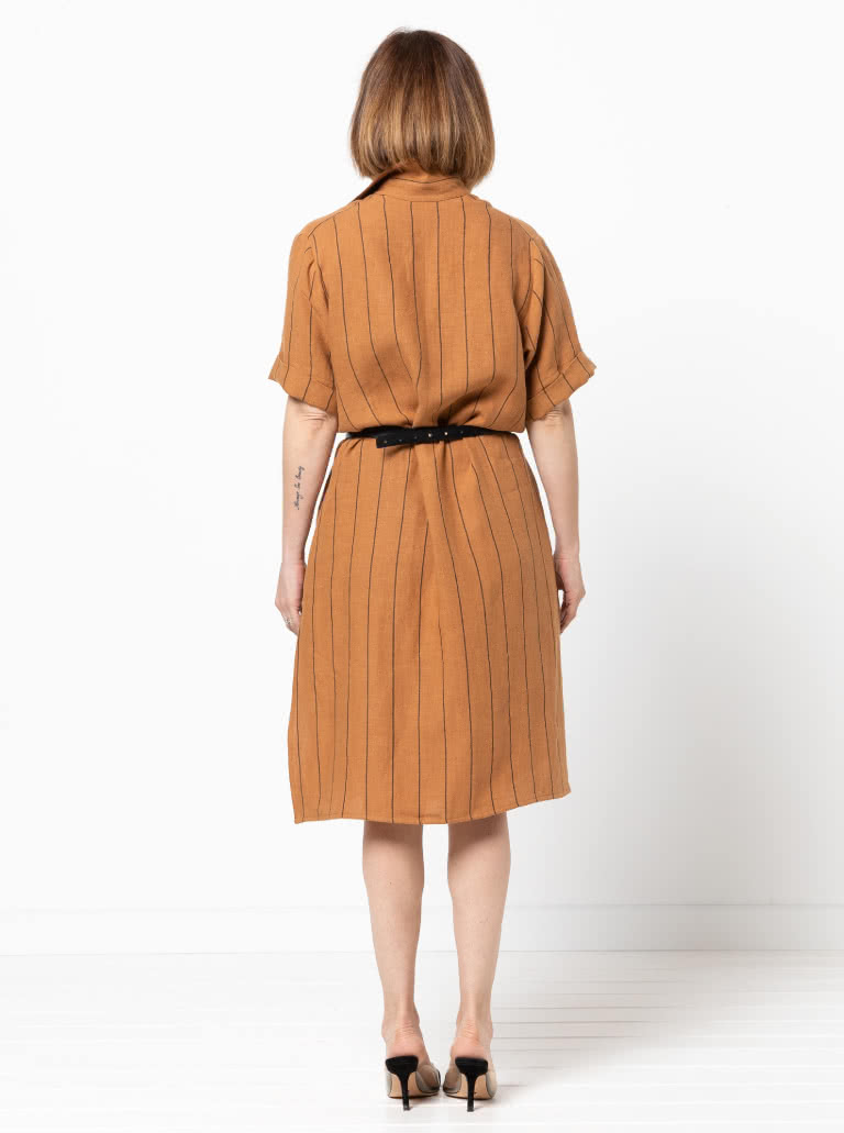 Palmer Woven Dress By Style Arc - Short sleeved shirtmaker dress with side splits and inseam pockets.
