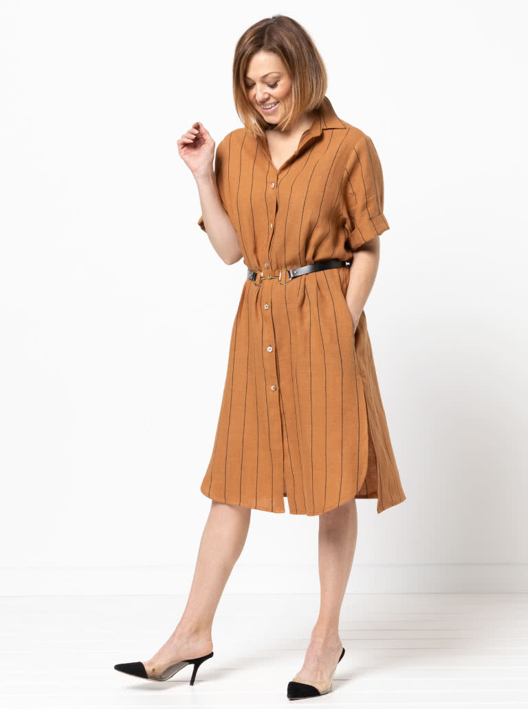 Palmer Woven Dress By Style Arc - Short sleeved shirtmaker dress with side splits and inseam pockets.