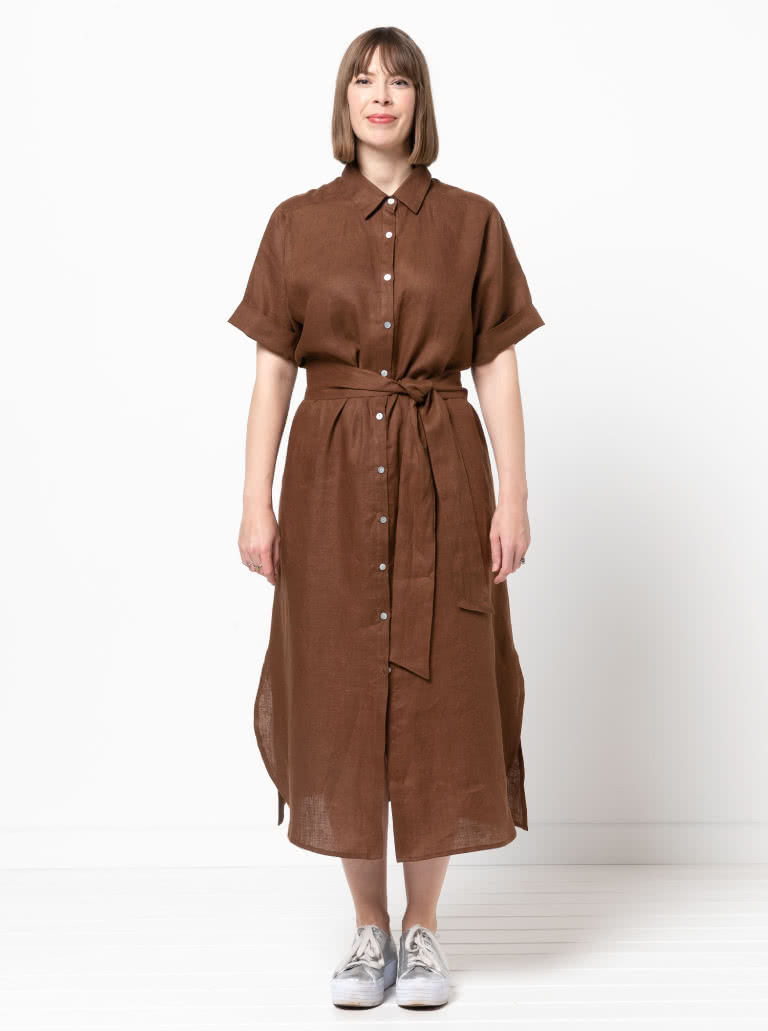 Palmer Woven Dress By Style Arc - Short sleeved shirtmaker dress with side splits and inseam pockets.