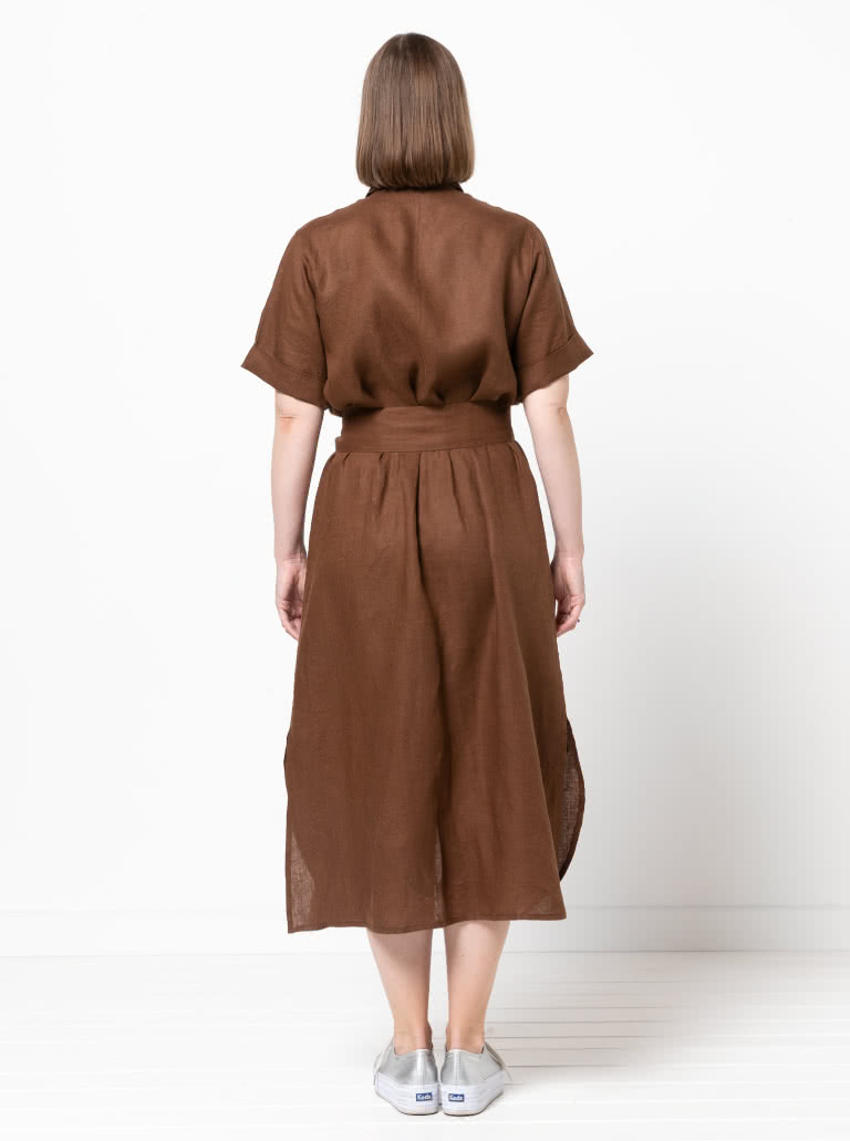 Palmer Woven Dress By Style Arc - Short sleeved shirtmaker dress with side splits and inseam pockets.