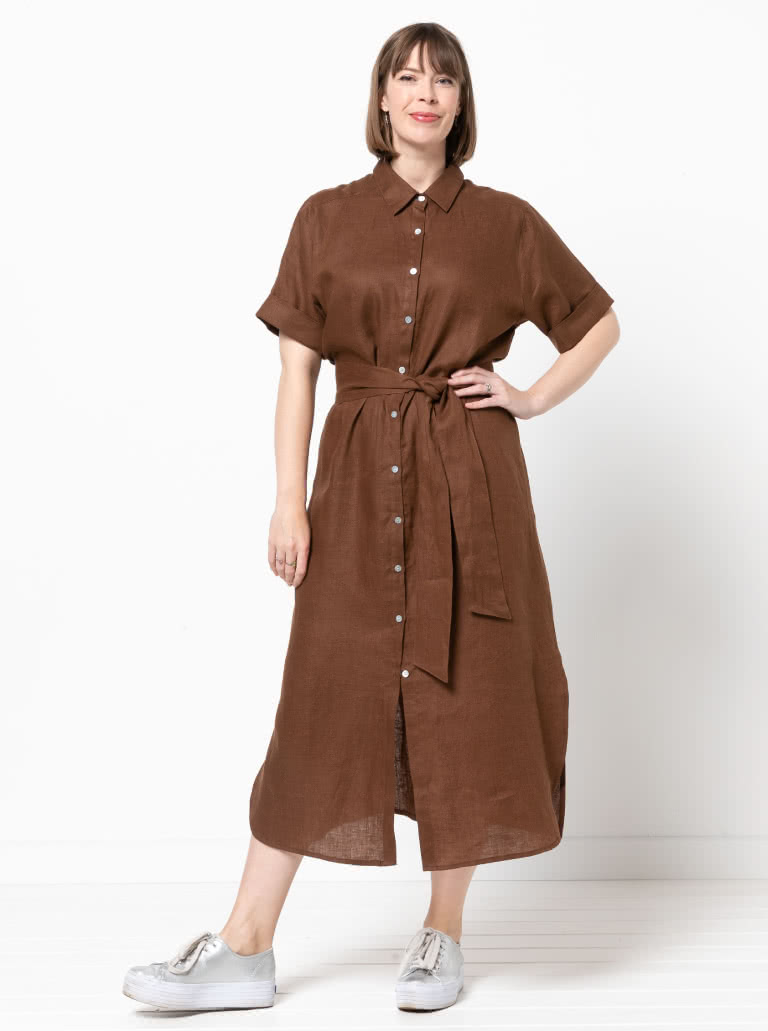 Palmer Woven Dress By Style Arc - Short sleeved shirtmaker dress with side splits and inseam pockets.