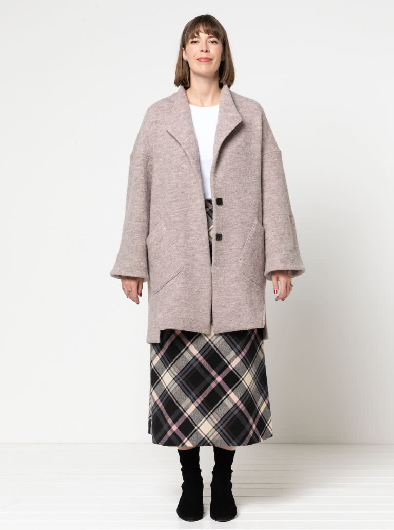 Petra Coat By Style Arc - Casual style coat, with dropped shoulders and wide sleeve.