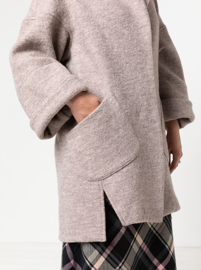 Petra Coat By Style Arc - Casual style coat, with dropped shoulders and wide sleeve.