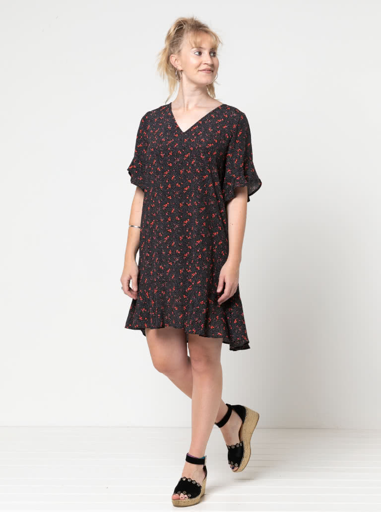 Pixie Woven Dress By Style Arc - Shift dress with short sleeve and hem flounces