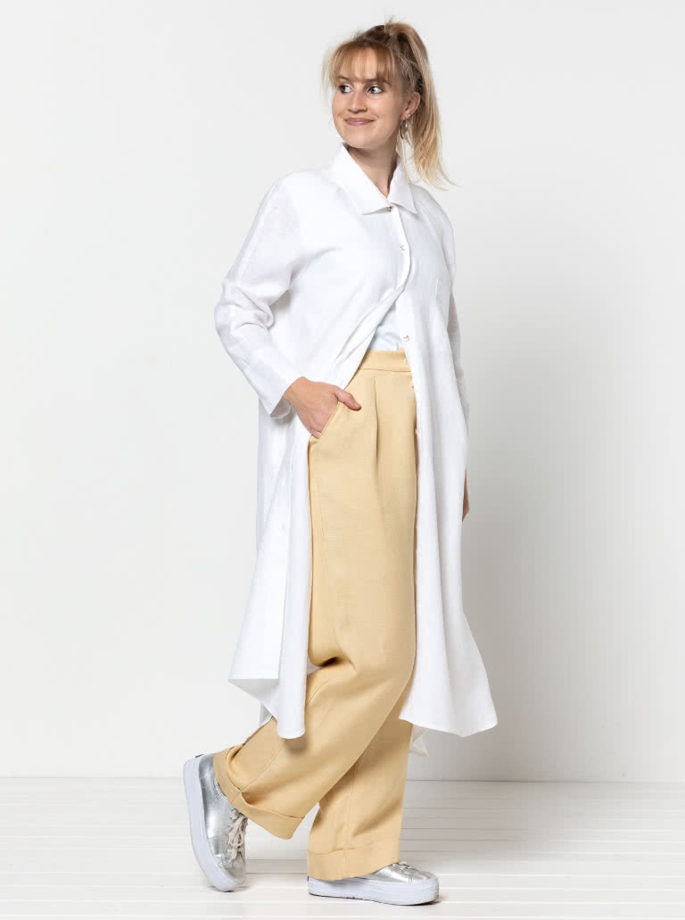 Spencer Woven Pant By Style Arc - Classic wide leg cuffed pant with a shaped waistband, fly zip and pockets.