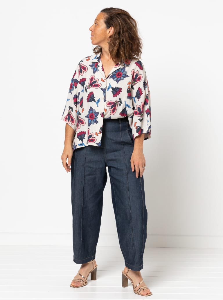 Twig Woven Pant By Style Arc - Barrel leg high waisted jeans with fly front and inseam pockets.