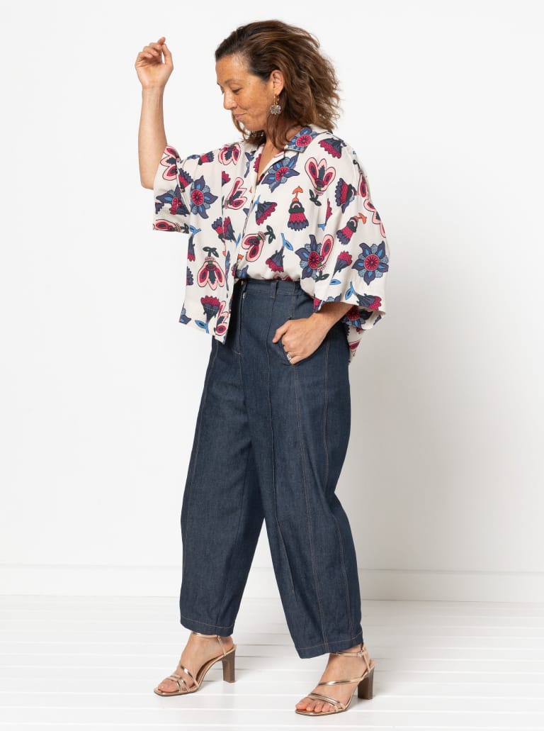 Twig Woven Pant By Style Arc - Barrel leg high waisted jeans with fly front and inseam pockets.