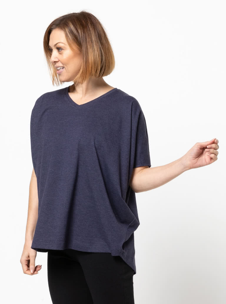 Venn Knit Tunic Top By Style Arc - Draped top with "V" neck, high-low hemline and extended shoulder line.