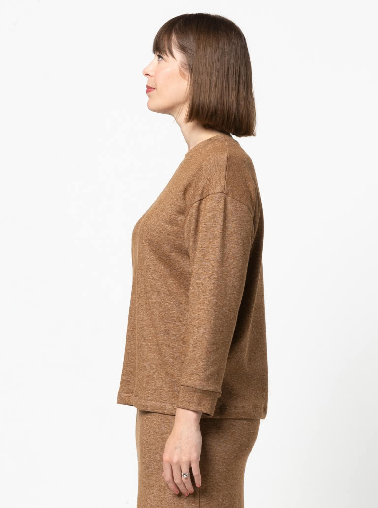 Yoyo Knit Top By Style Arc - Square shaped crew neck long sleeved top.